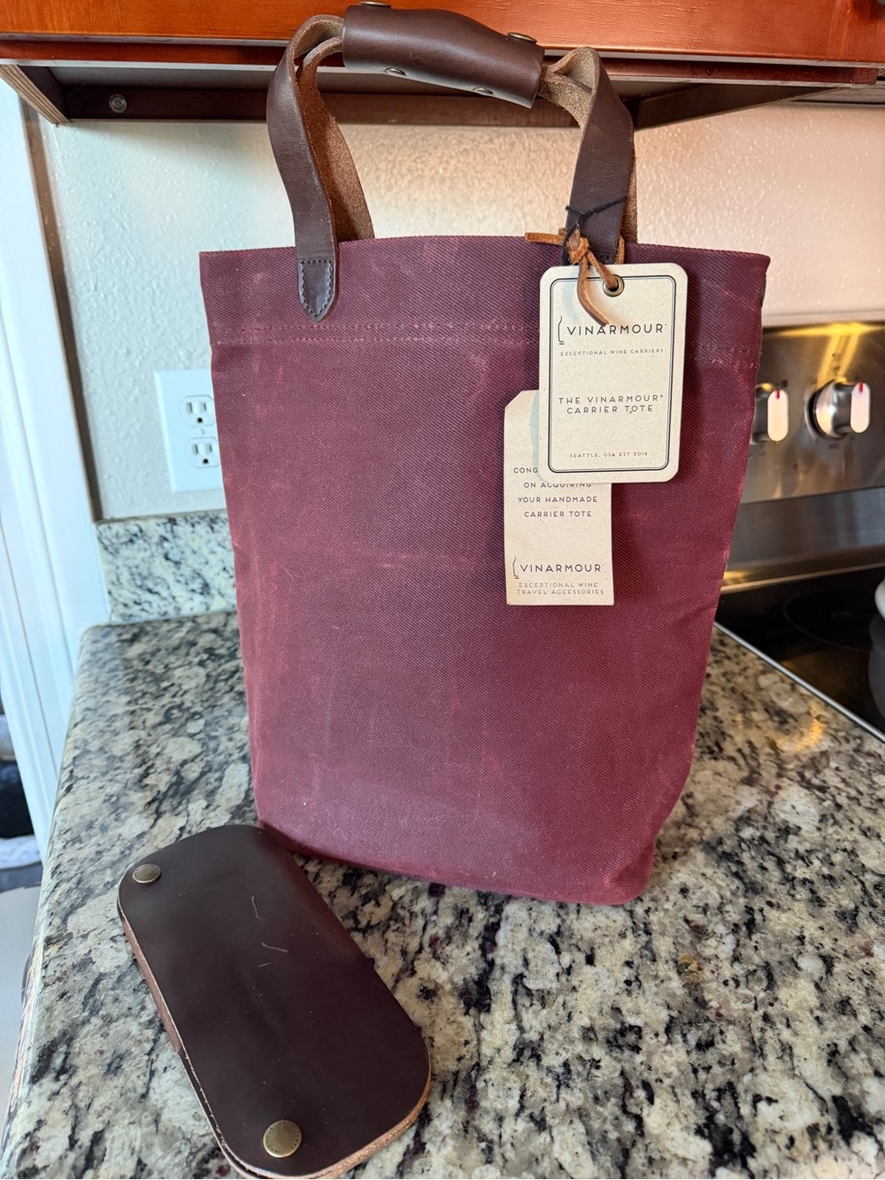 Vinamour Double Magnum Wine Tote NWT